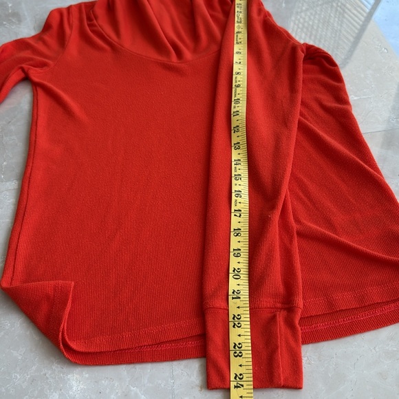 Michael Kors Vibrant Orange Cowl Neck top , T-shirt, Sweater Size M - Picture 16 of 16